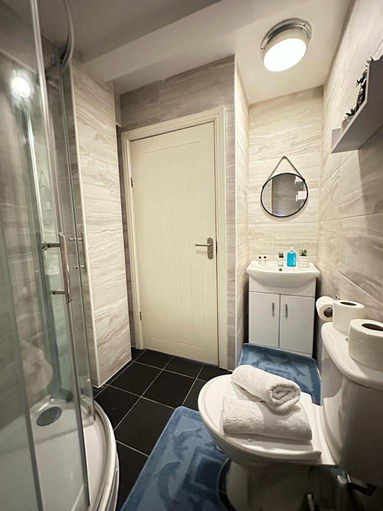 Sussex Garden One Bedroom Apartment Londra Exterior foto
